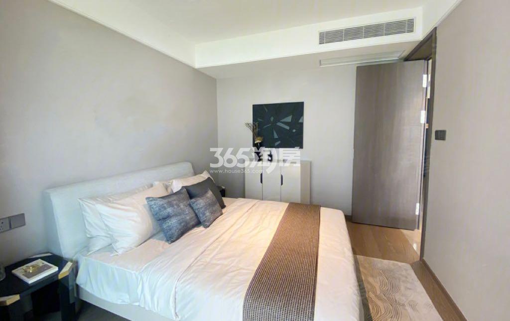 中海翠揽云境146㎡听潮户型次卧