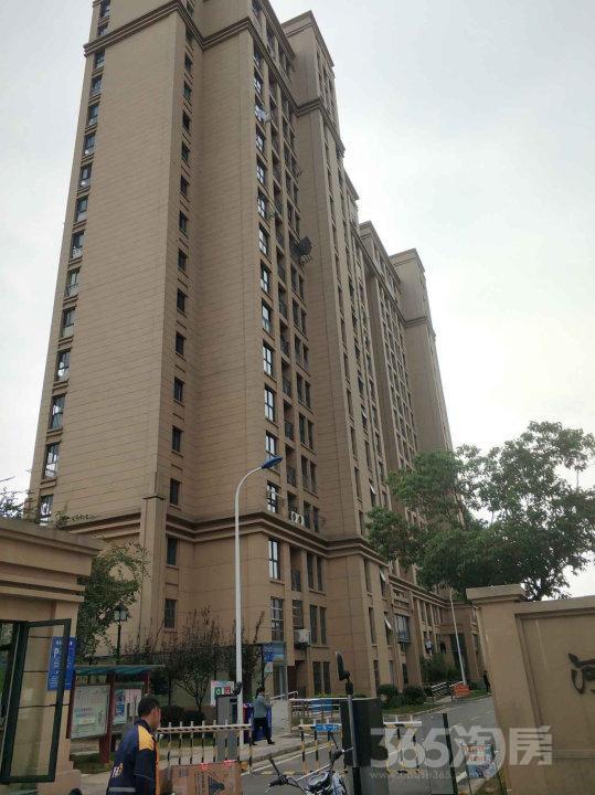 地铁口 金王府精装修二房 满五年无税