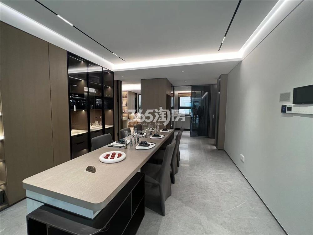 华润润鸿府建面135㎡样板间餐厅_南京华润润鸿府_南京新房网_365淘房