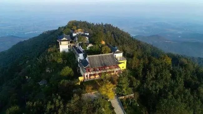 加强日常管理 提升河道环境