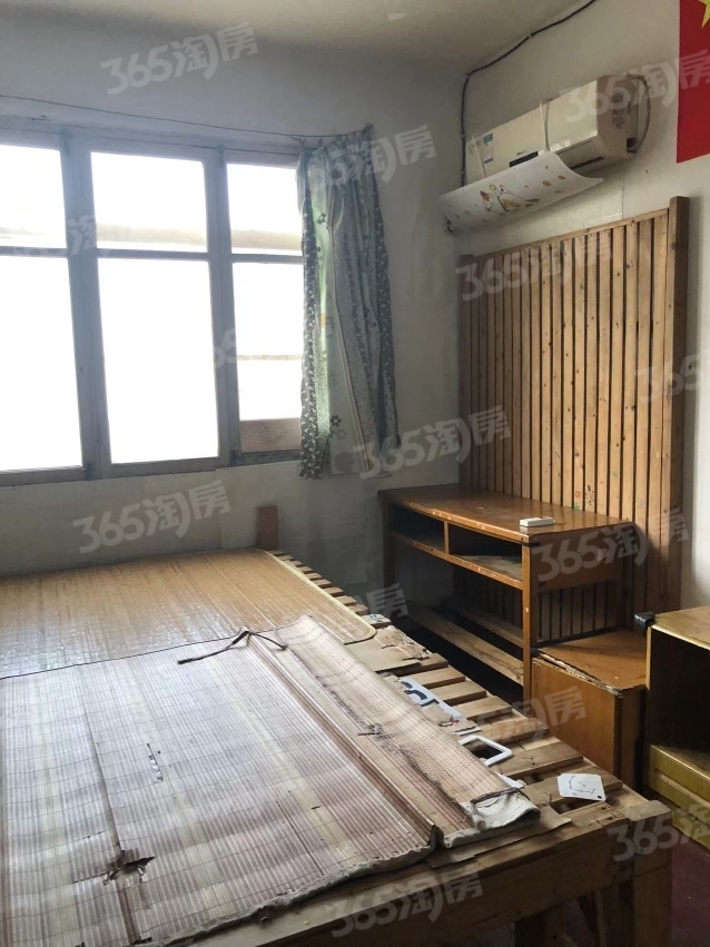 新华二村2室1厅1卫60平米整租毛坯