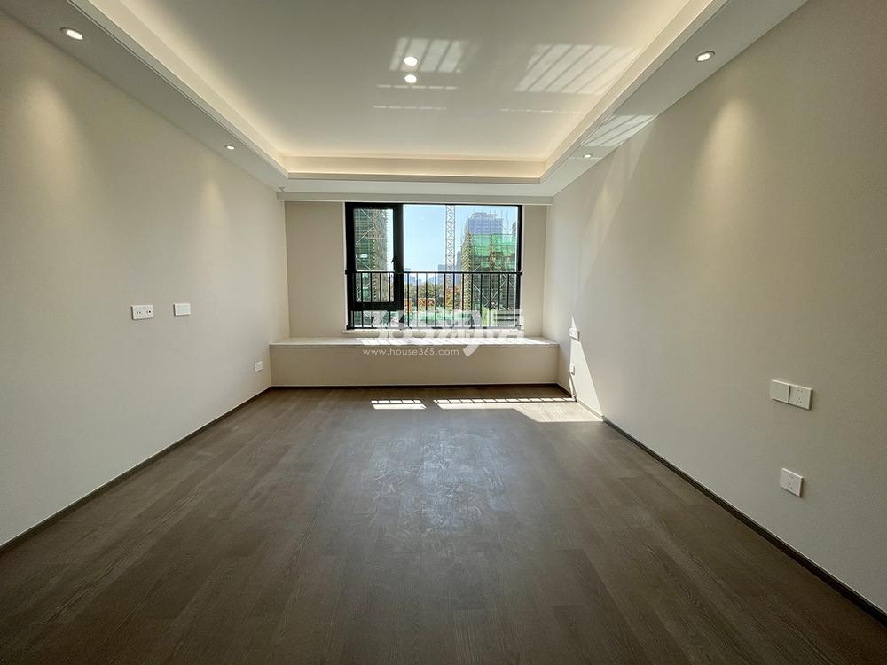 庆樾上府约208方样板间-主卧