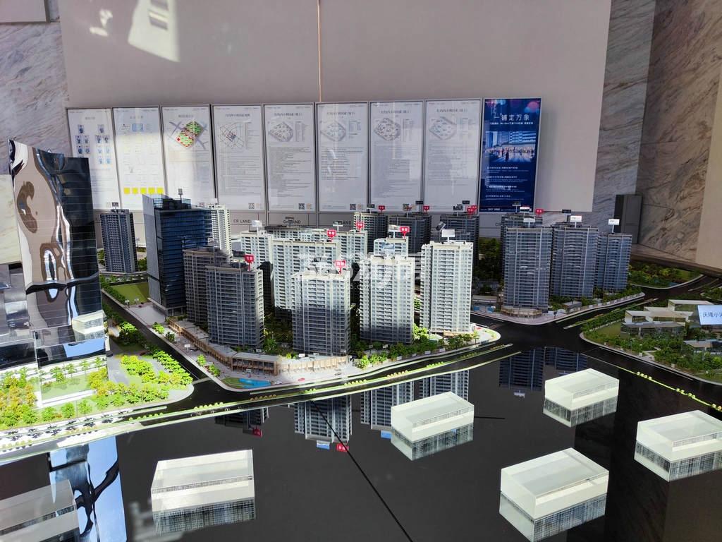 杭曜置地中心沙盘实景图