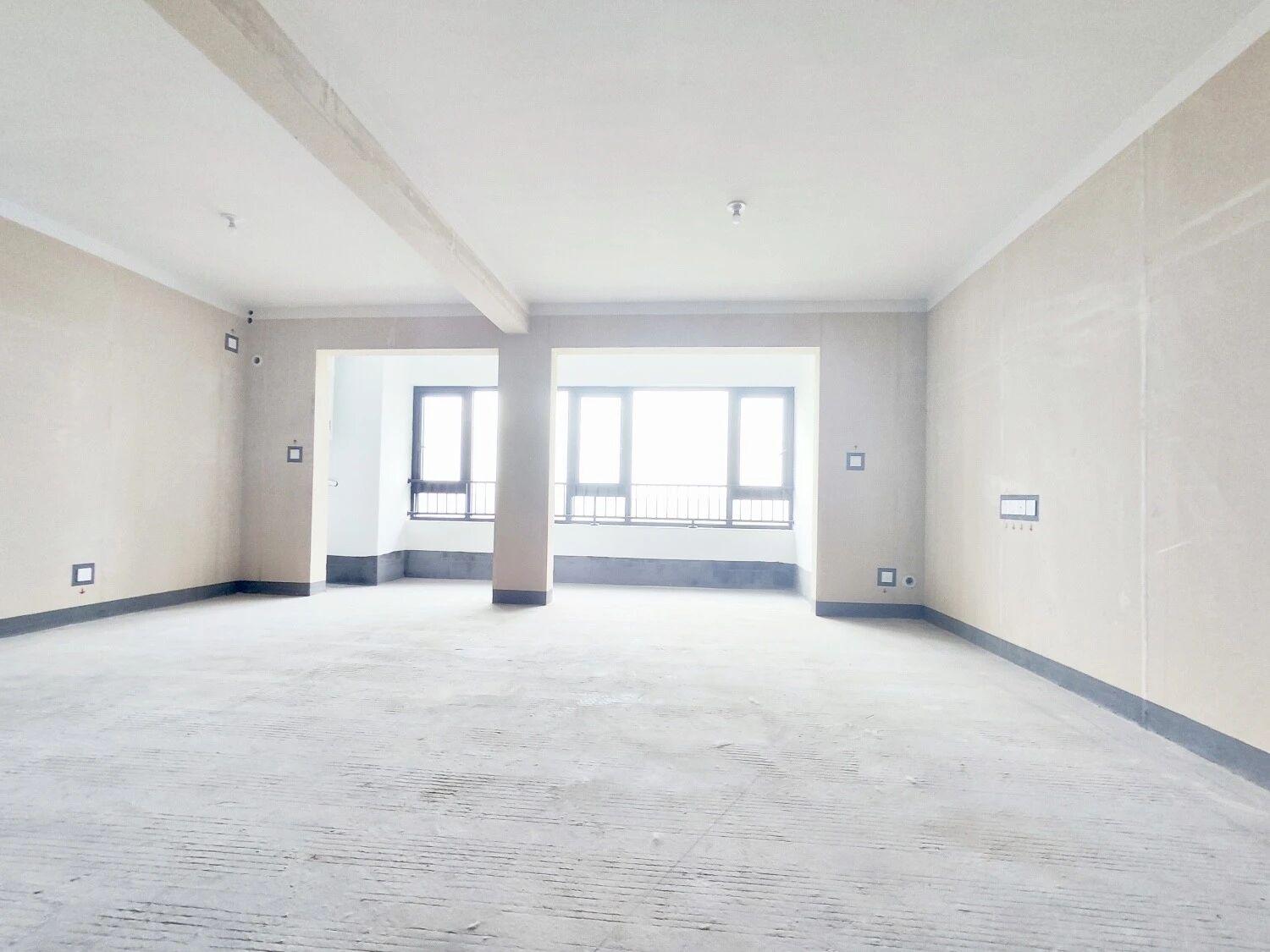 急售业主外地发展 低于市场价十几万
