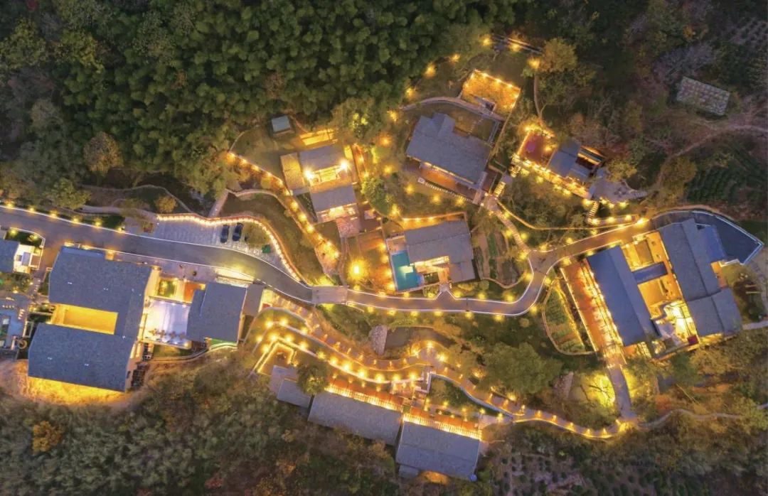 中信银行安庆分行助力人民银行安庆市中心支行深入企业开展跨境人民币宣传活动